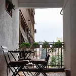Lejlighed Ultracentral Hong Kong 3 Bdrm Bukarest