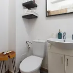 Ultracentral Hong Kong 3 Bdrm Bukarest