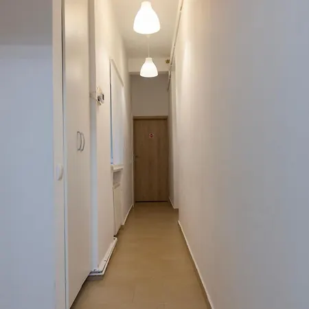 Apartamento Ultracentral Hong Kong 3 Bdrm Bucarest