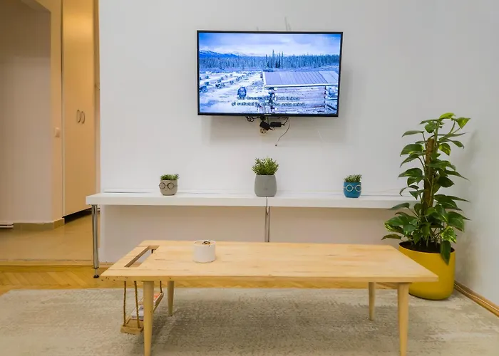 Lägenhet Ultracentral Hong Kong 3 Bdrm *