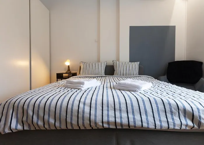 Ultracentral Hong Kong 3 Bdrm * Bucareste